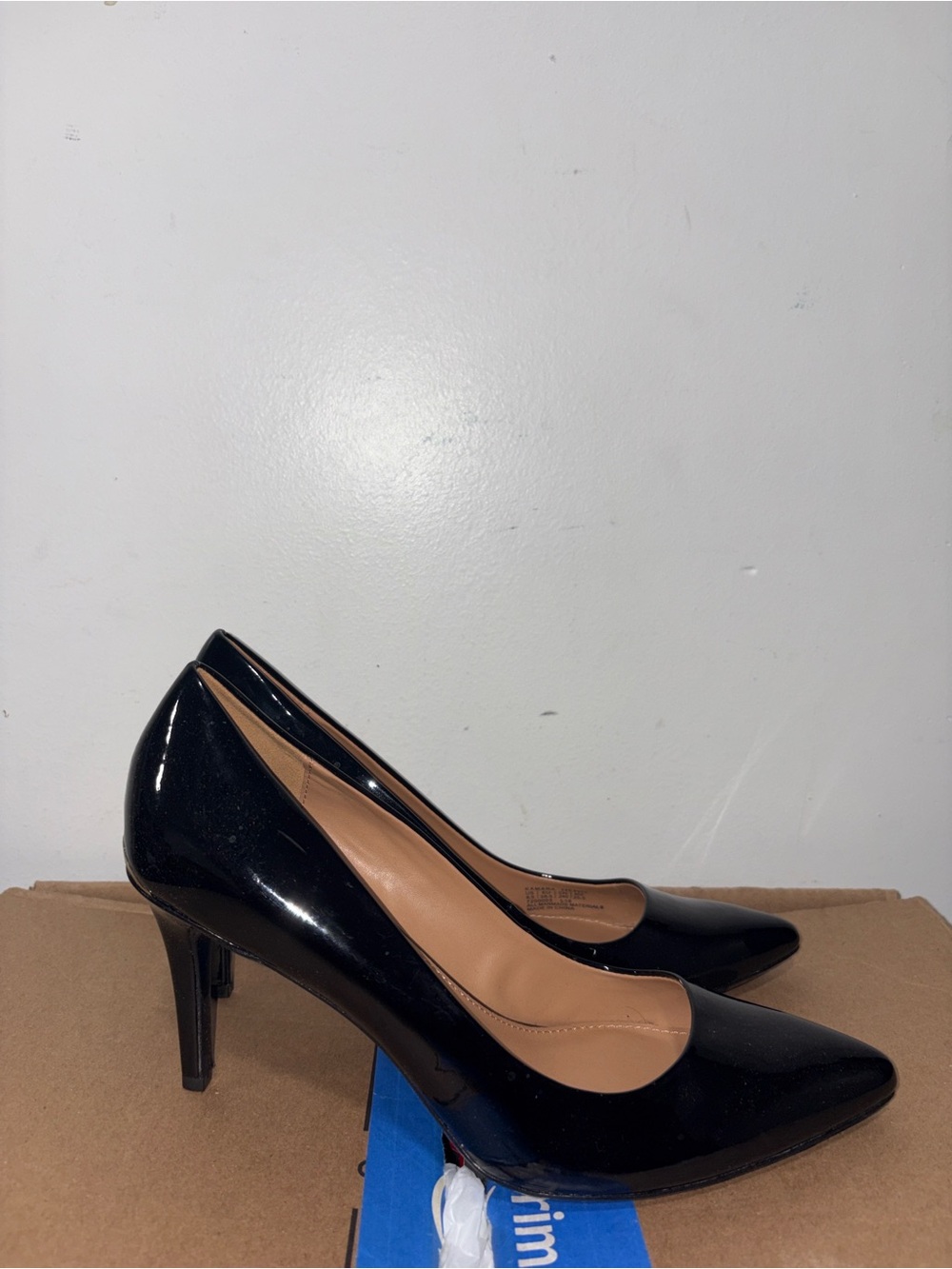 Calvin Klein Black Patent Pointed-Toe Women's Pumps size 8.5